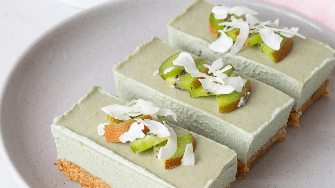 Raw Coconut Mango Beauty Cheesecake Slice⁠
&ndash; HealthyMe
